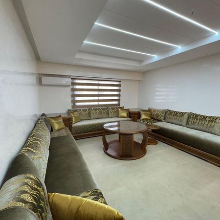 Appartement 69 Vue Sur Mer 3 Chambre Tanger Exteriör bild