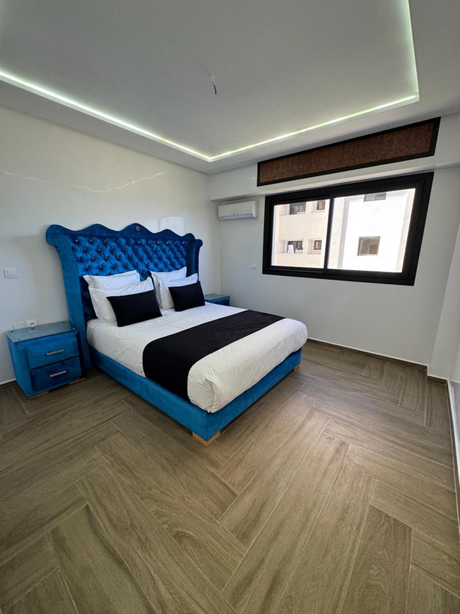 Appartement 69 Vue Sur Mer 3 Chambre Tanger Exteriör bild